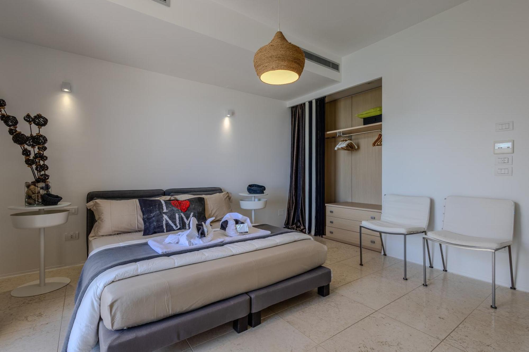 바스토 Residenze Longhi B&B 외부 사진
